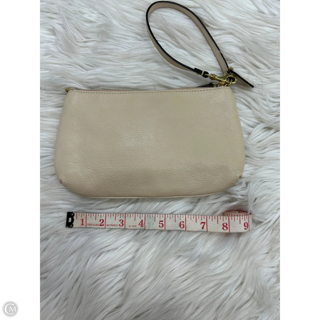 Wristlet Designer By Coach, Size: Medium