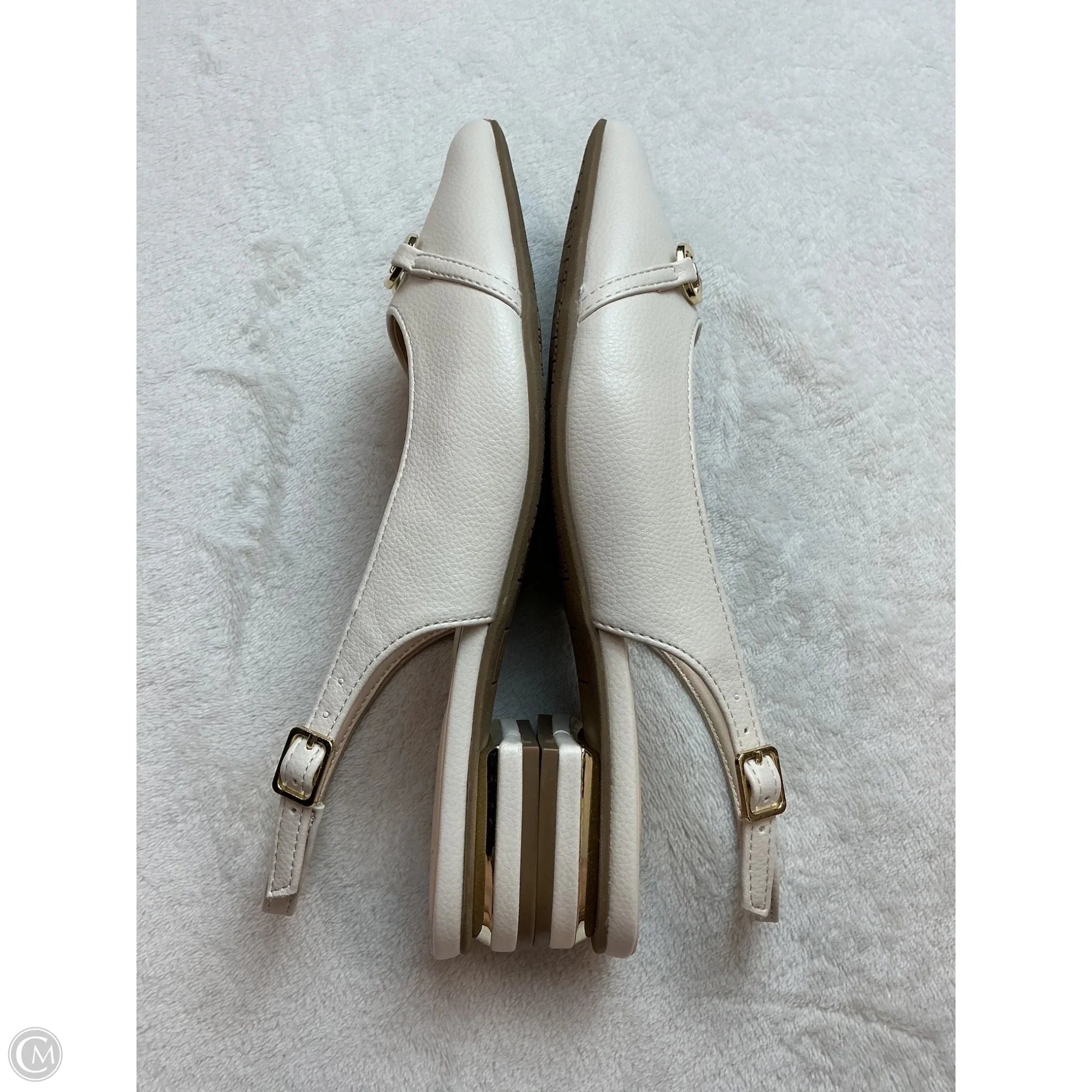 Shoes Flats By Jones New York In Ivory, Size: 8.5