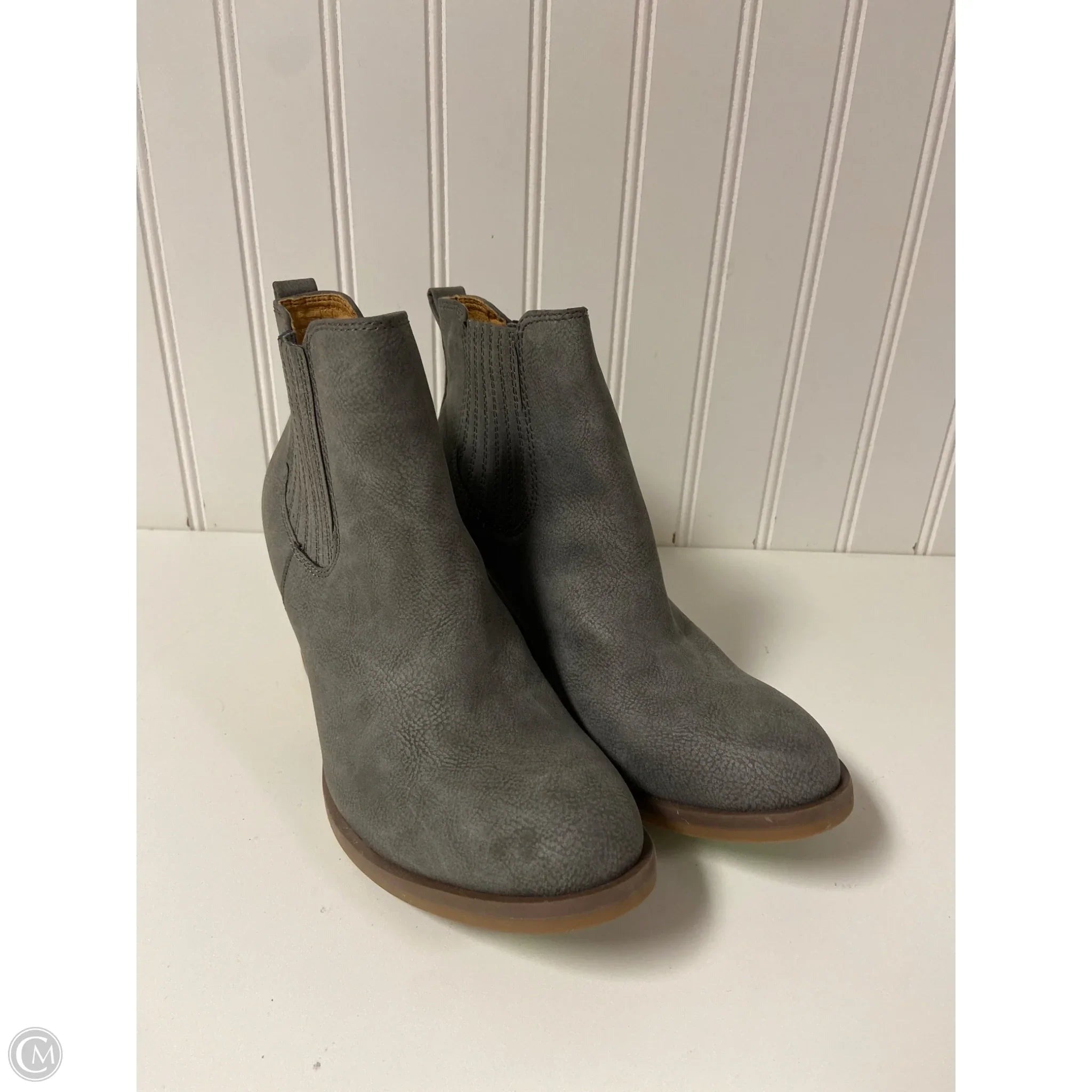 Boots Ankle Heels By Korks In Grey, Size: 7