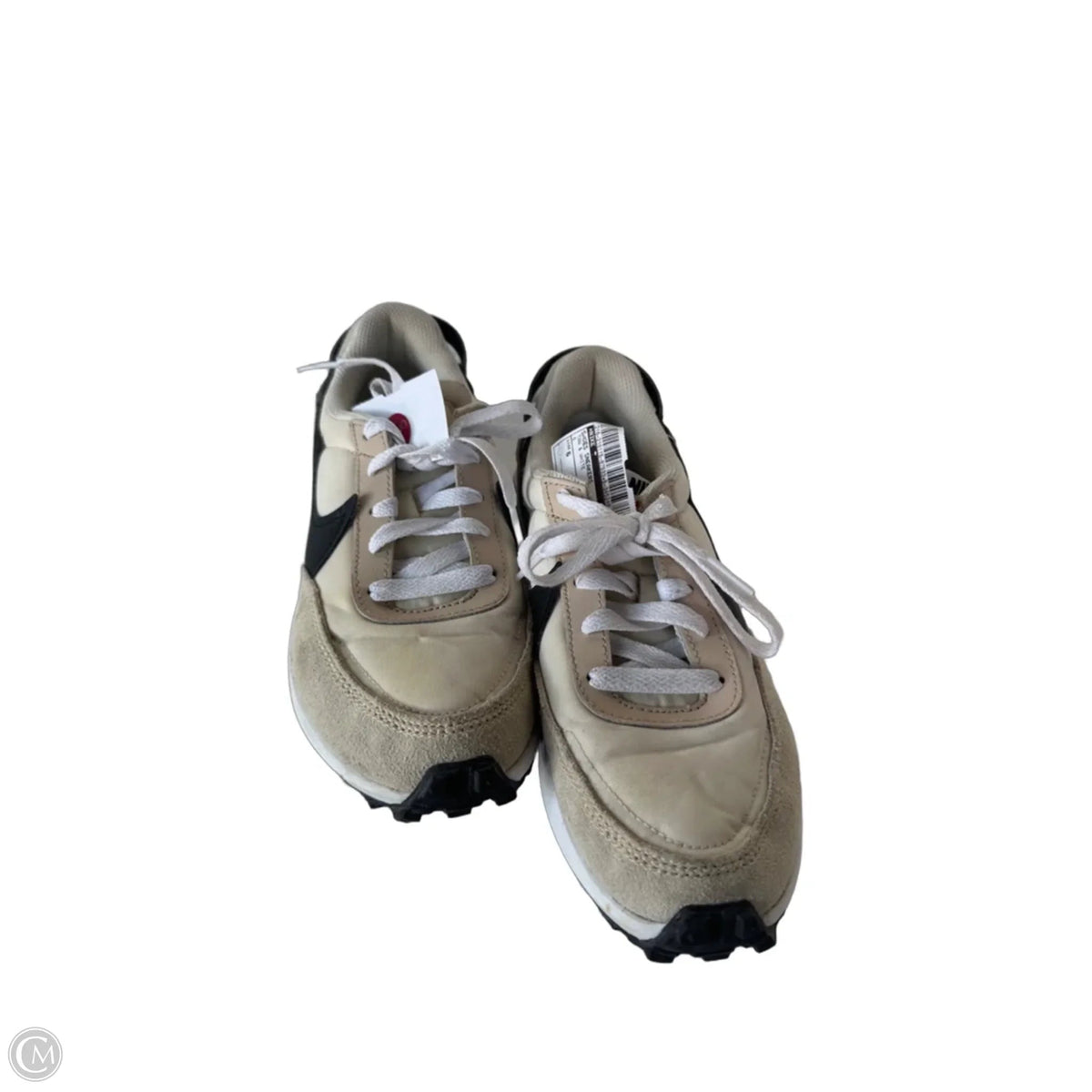 Shoes Sneakers By Nike In Tan & White, Size: 6
