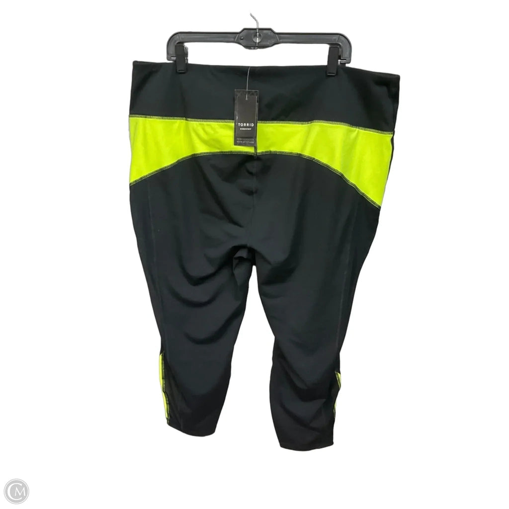 Athletic Capris By Torrid In Black & Green, Size: 4x
