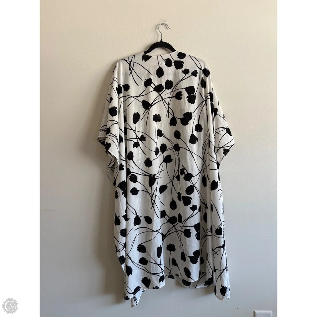 Kimono By A New Day In Black & White, Size: Osfm