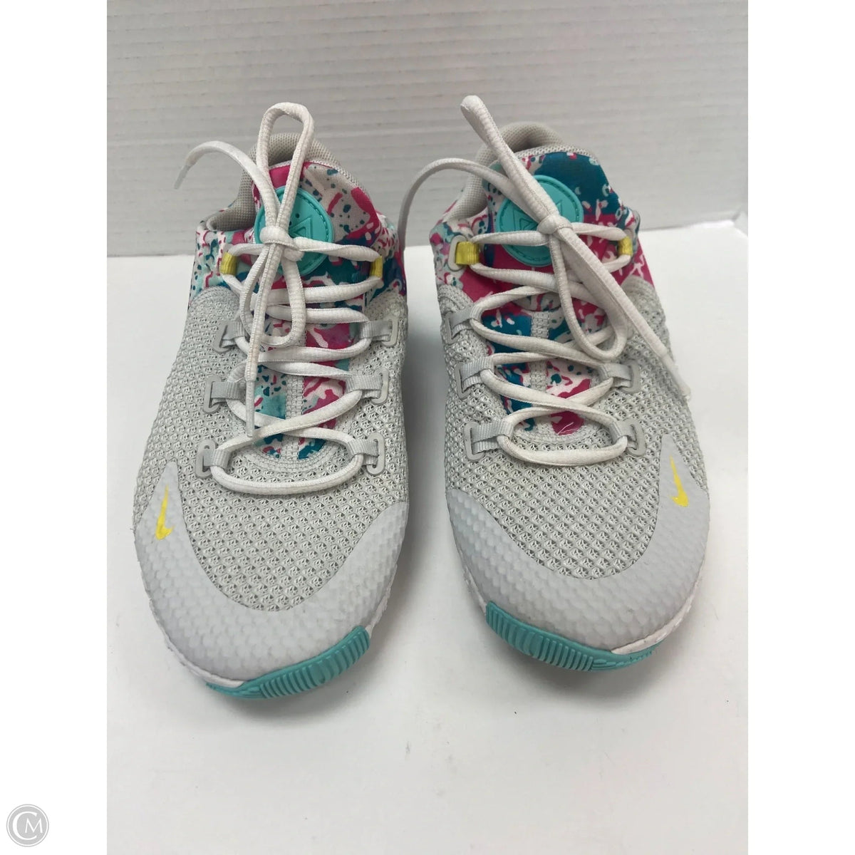 Shoes Athletic By Nike In White, Size: 7.5