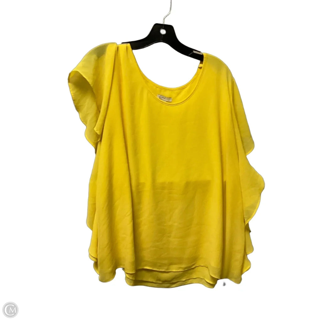 Top Short Sleeve By Cato In Yellow, Size: Xl