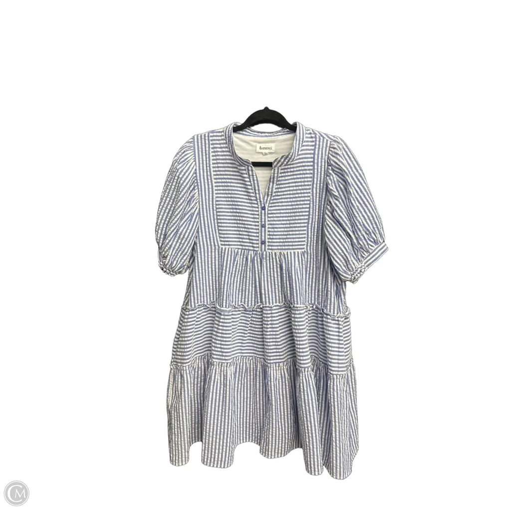 Dress Casual Short By &merci In Blue & White, Size: L