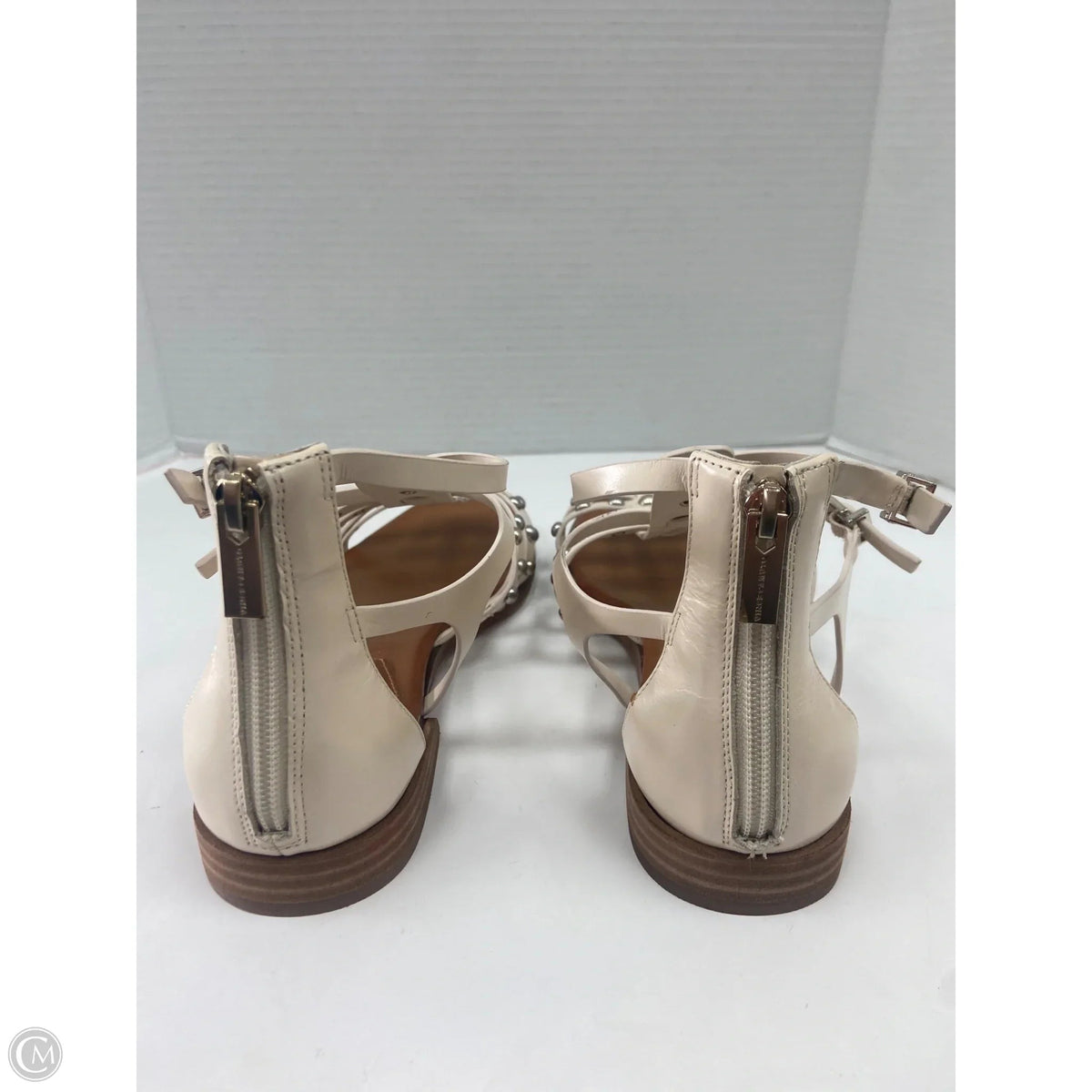 Sandals Flats By Vince Camuto In Cream, Size: 11