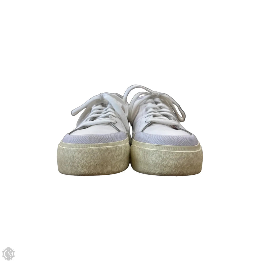 Shoes Sneakers By Nike In Green & White, Size: 6