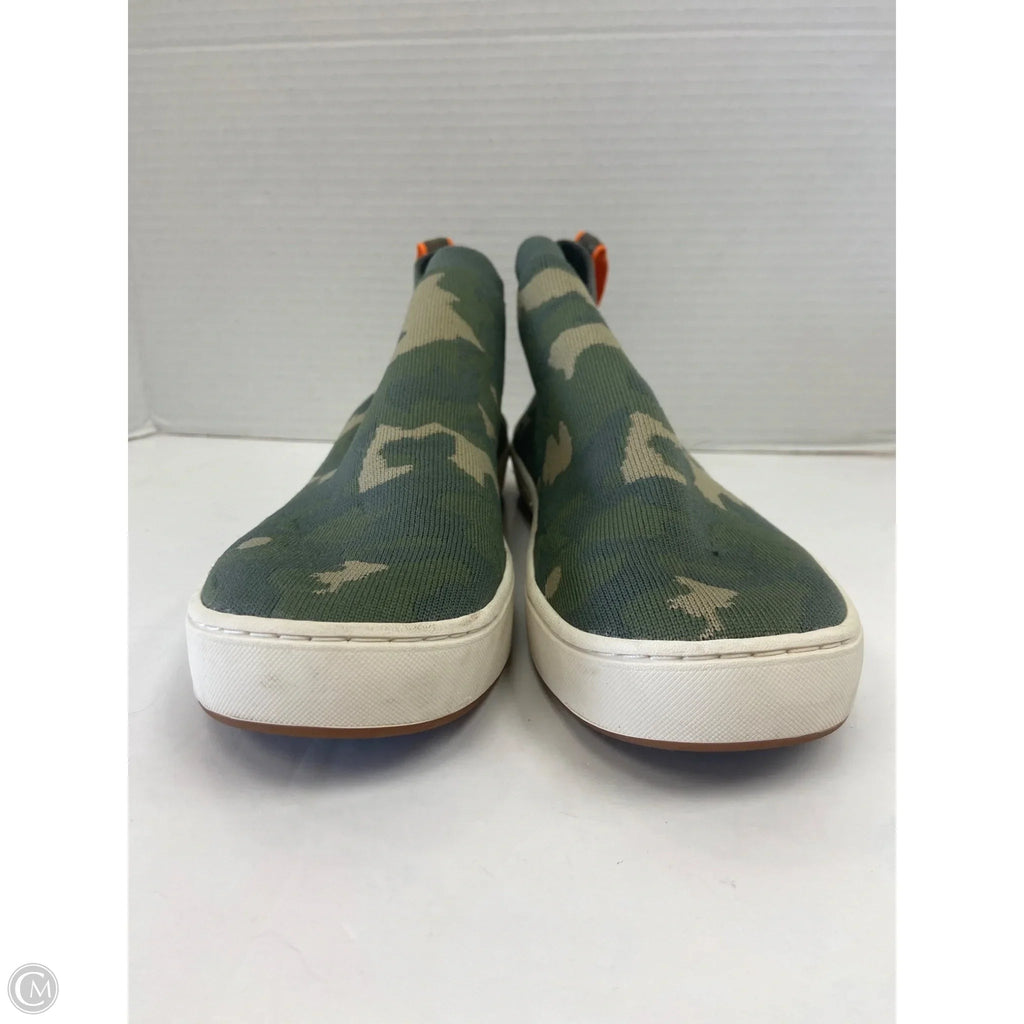 Shoes Sneakers By L.l. Bean In Green, Size: 9