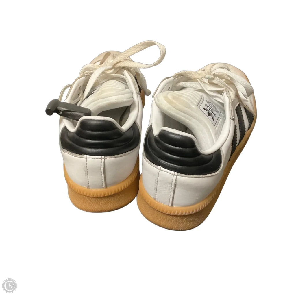 Shoes Athletic By Adidas In White, Size: 7.5