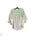 Top Long Sleeve By Cmb In Grey, Size: Xs
