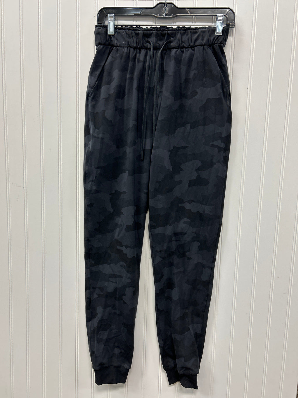 Athletic Pants By Lululemon In Grey, Size:4