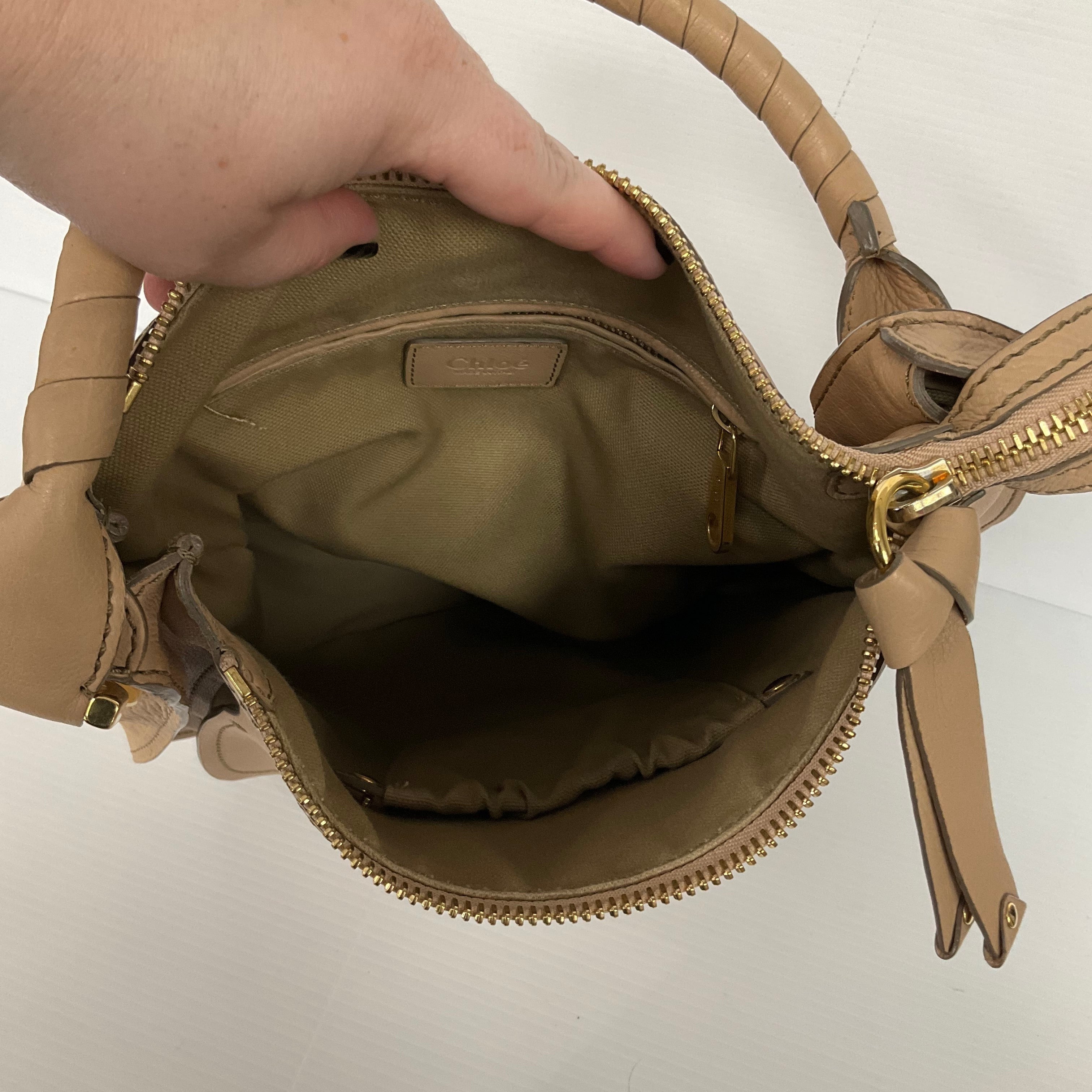 Handbag Luxury Designer By Chloe, Size: Medium
