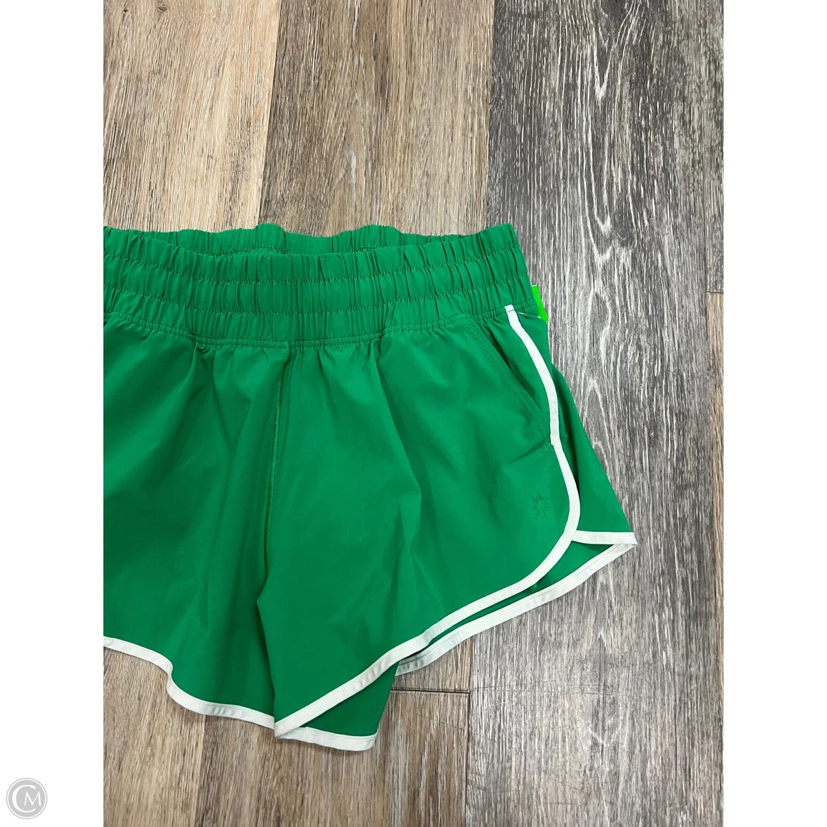 Athletic Shorts By Offline In Green, Size: Xs