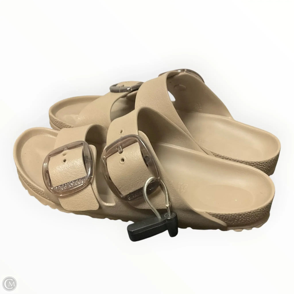 Sandals Flats By Birkenstock In Tan, Size: 10