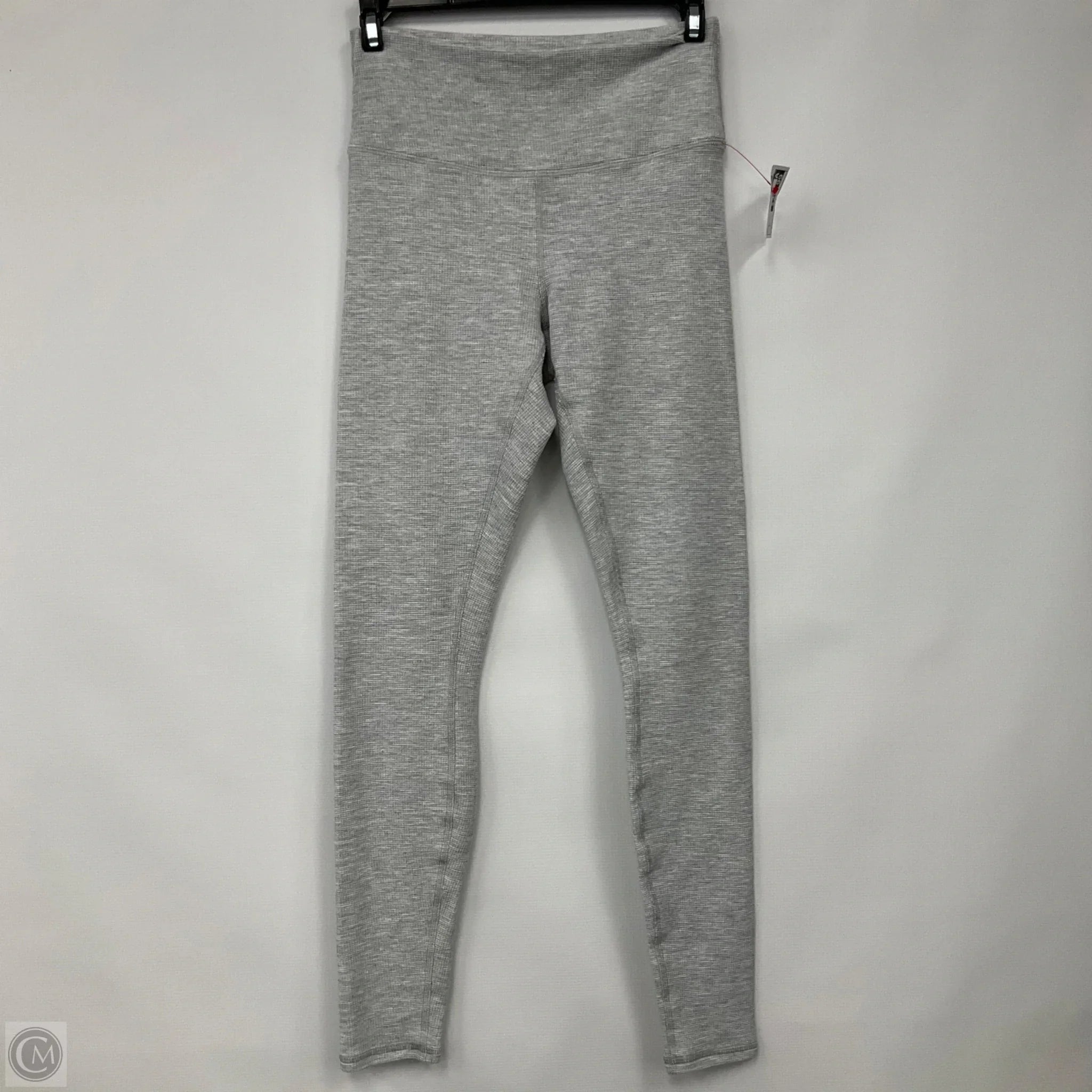 Athletic Leggings By Alo In Grey, Size: S