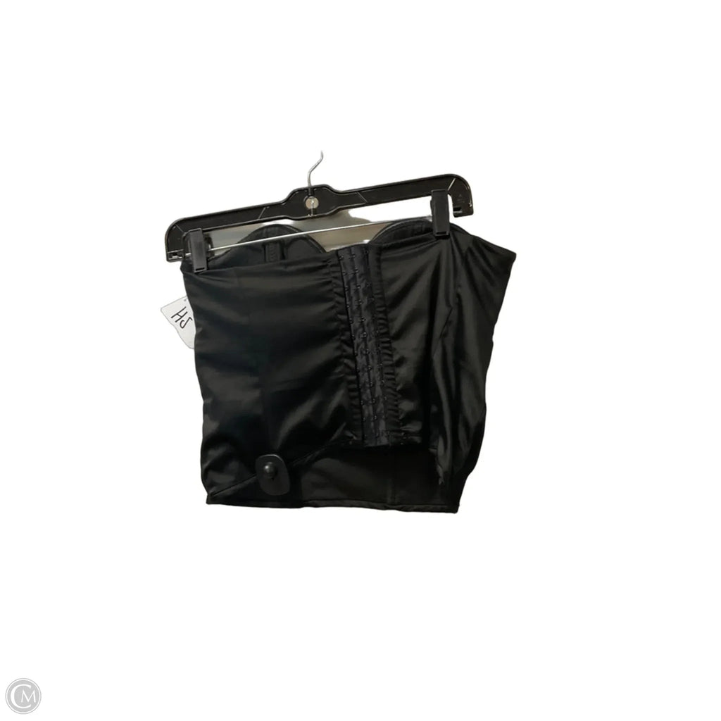 Top Sleeveless By Victorias Secret In Black, Size: S