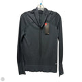Athletic Top Long Sleeve Collar By Under Armour In Grey, Size: S