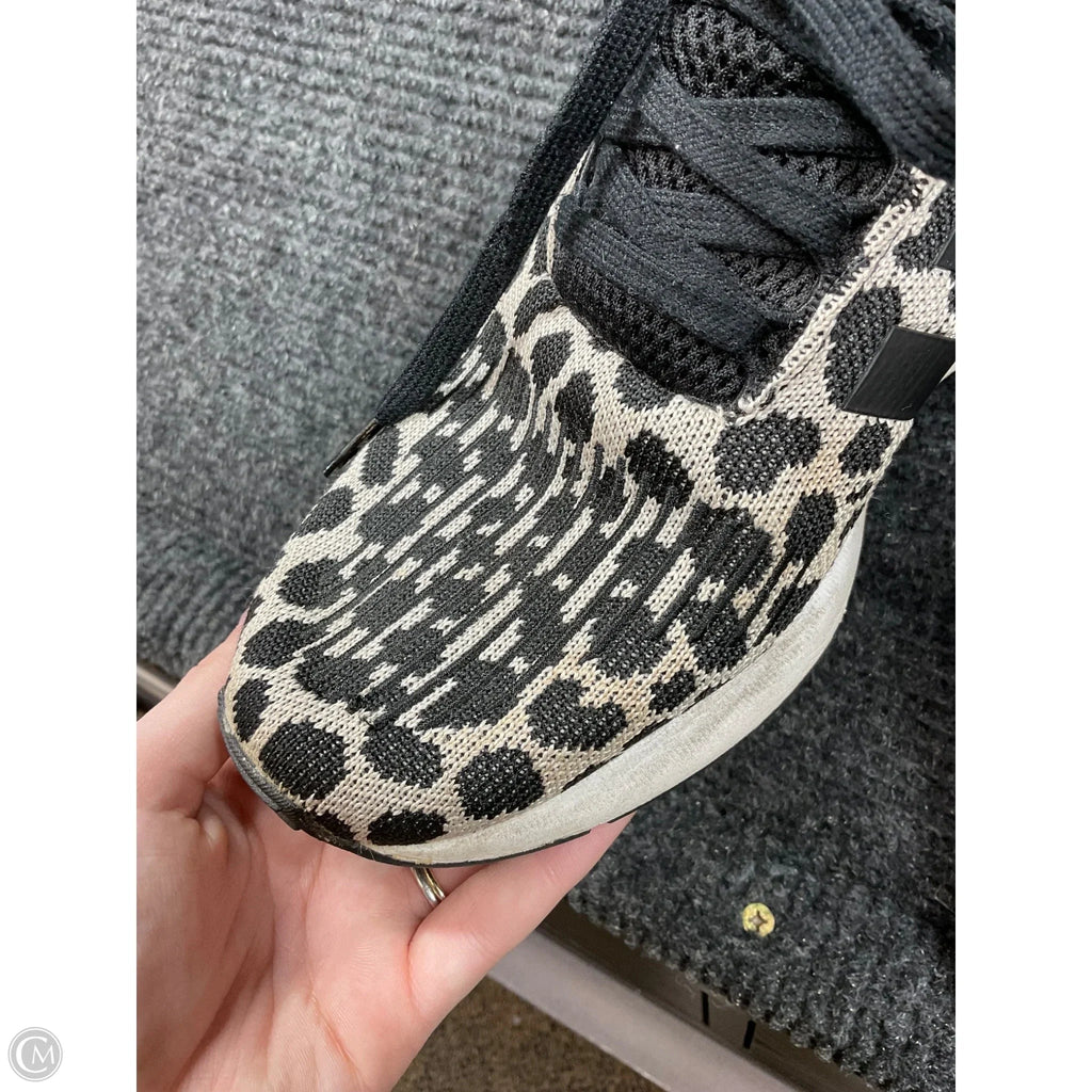 Shoes Athletic By Adidas In Animal Print, Size: 8.5