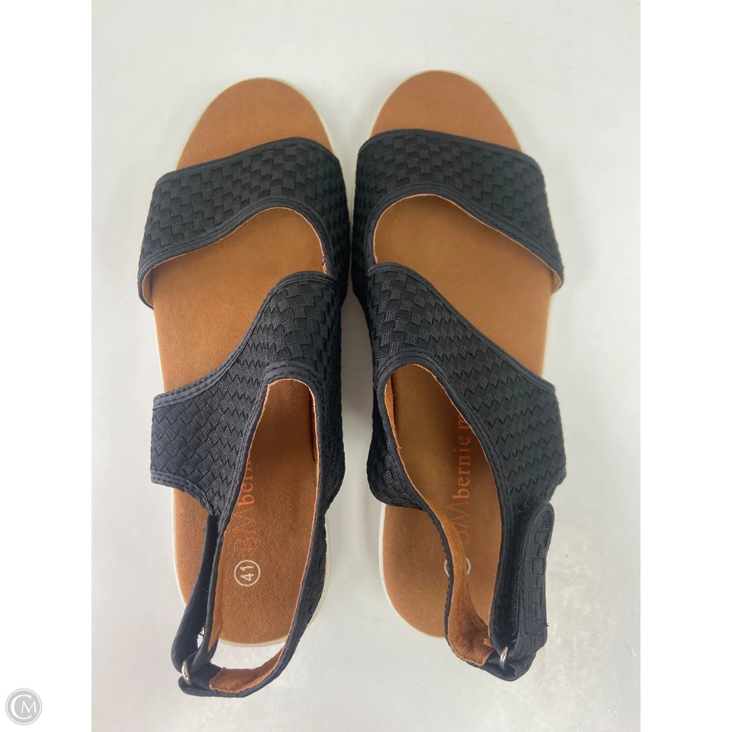 Sandals Flats By Bernie Mev In Black, Size: 10.5