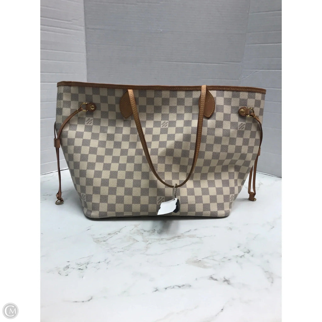 Handbag Luxury Designer By Louis Vuitton, Size: Medium