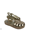 Sandals Flats By Steve Madden In Gold, Size: 10