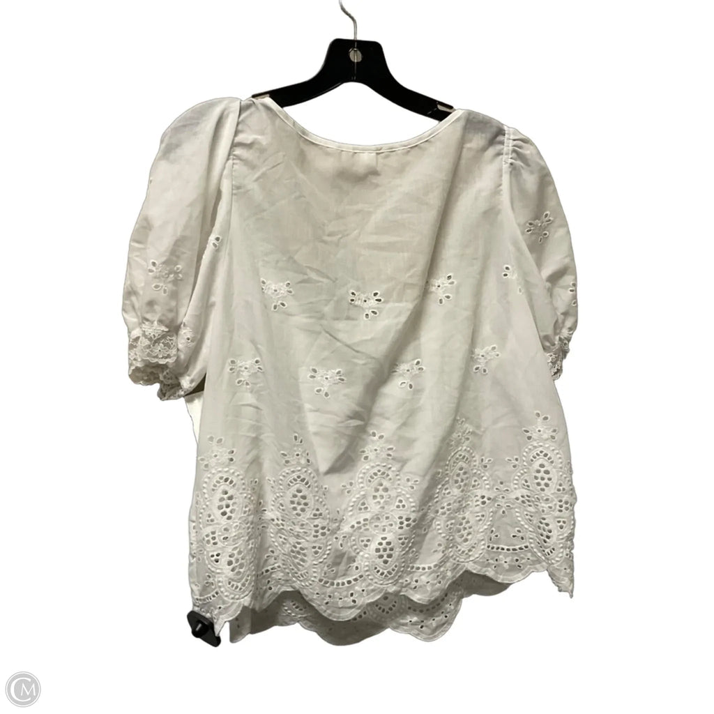 Top Short Sleeve Basic By Clothes Mentor In White, Size: Xl