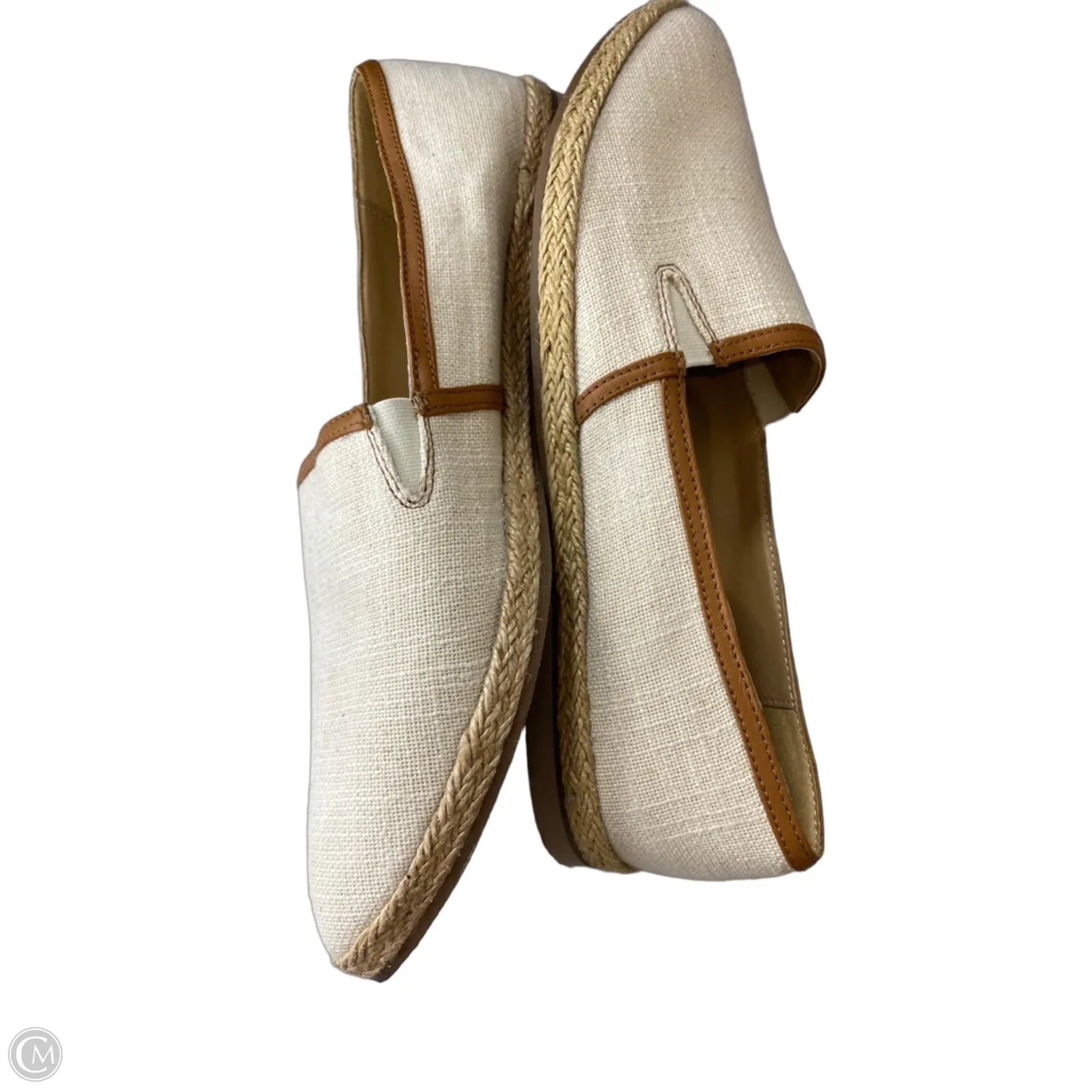 Shoes Flats By Trotters In Beige, Size: 9.5
