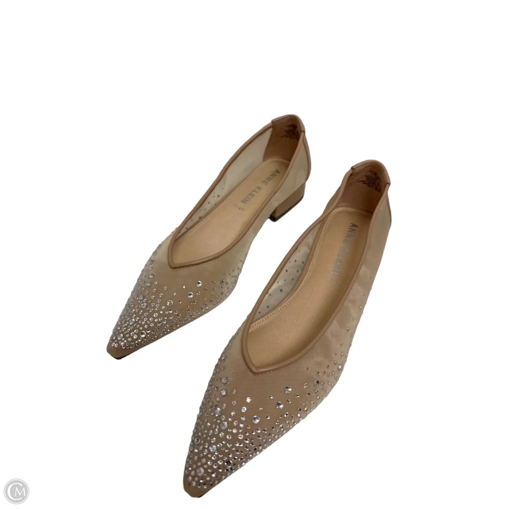 Shoes Flats By Anne Klein In Tan, Size: 10