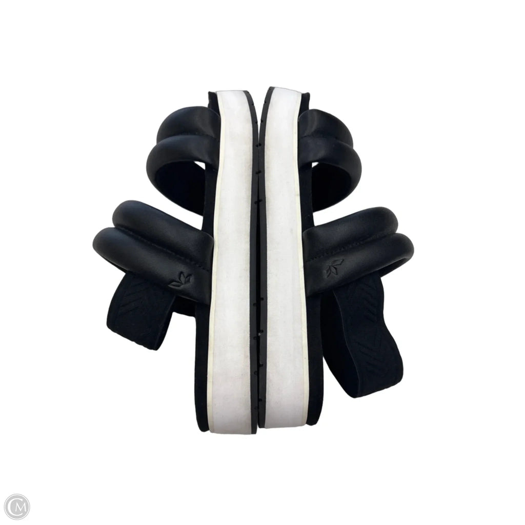 Sandals Heels Platform By Koolaburra By Ugg In Black & White, Size: 9