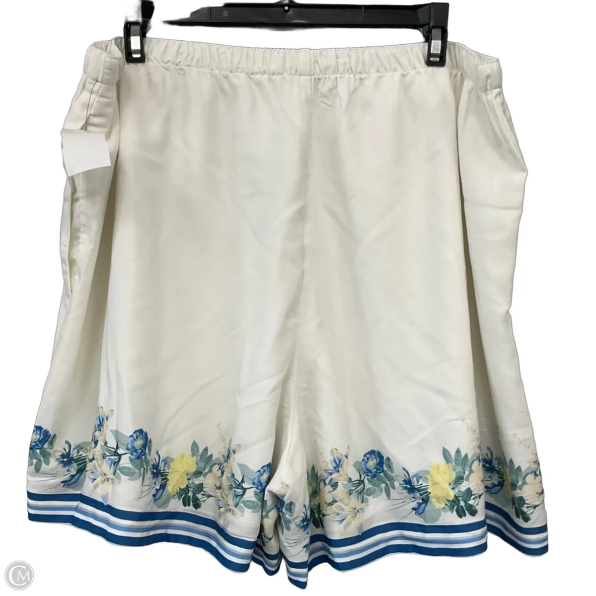 Shorts By Abercrombie And Fitch In White, Size: Xl
