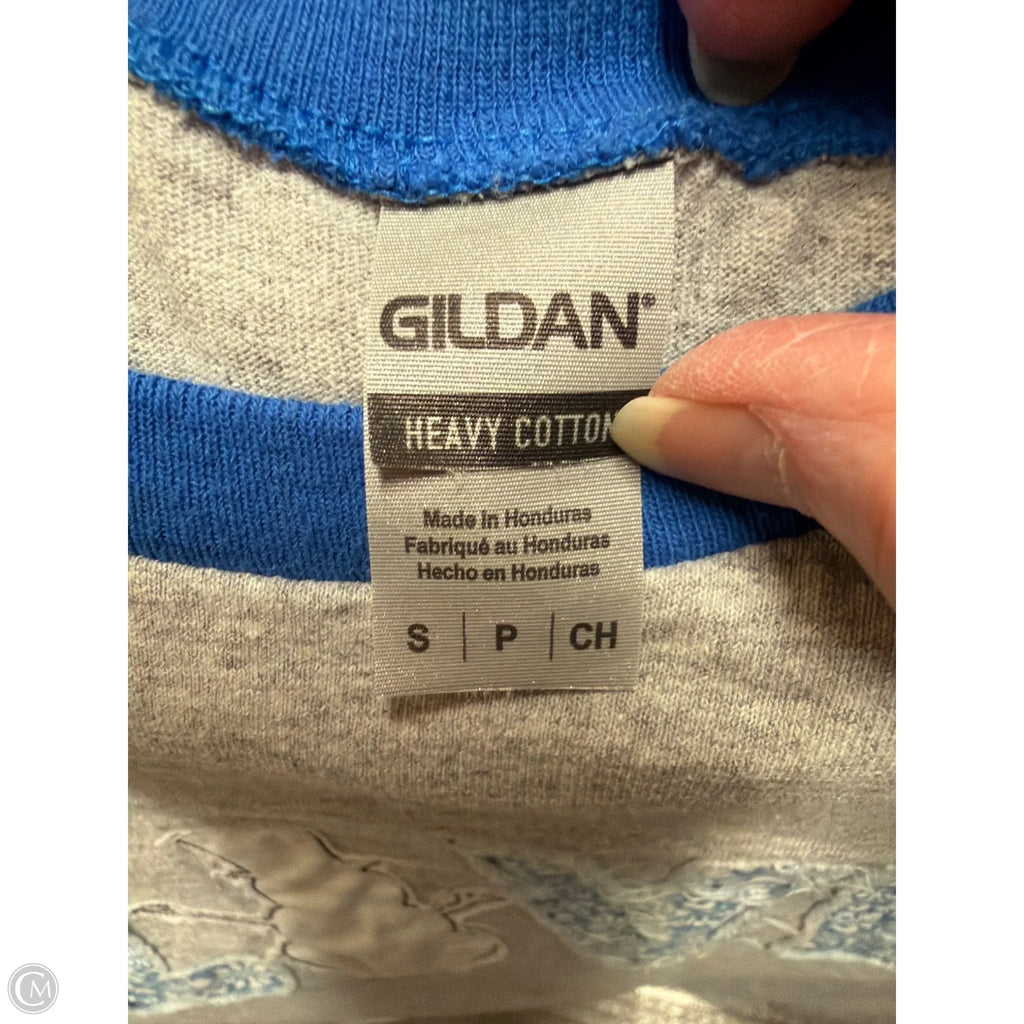 Top 3/4 Sleeve By Gildan In Grey, Size: S