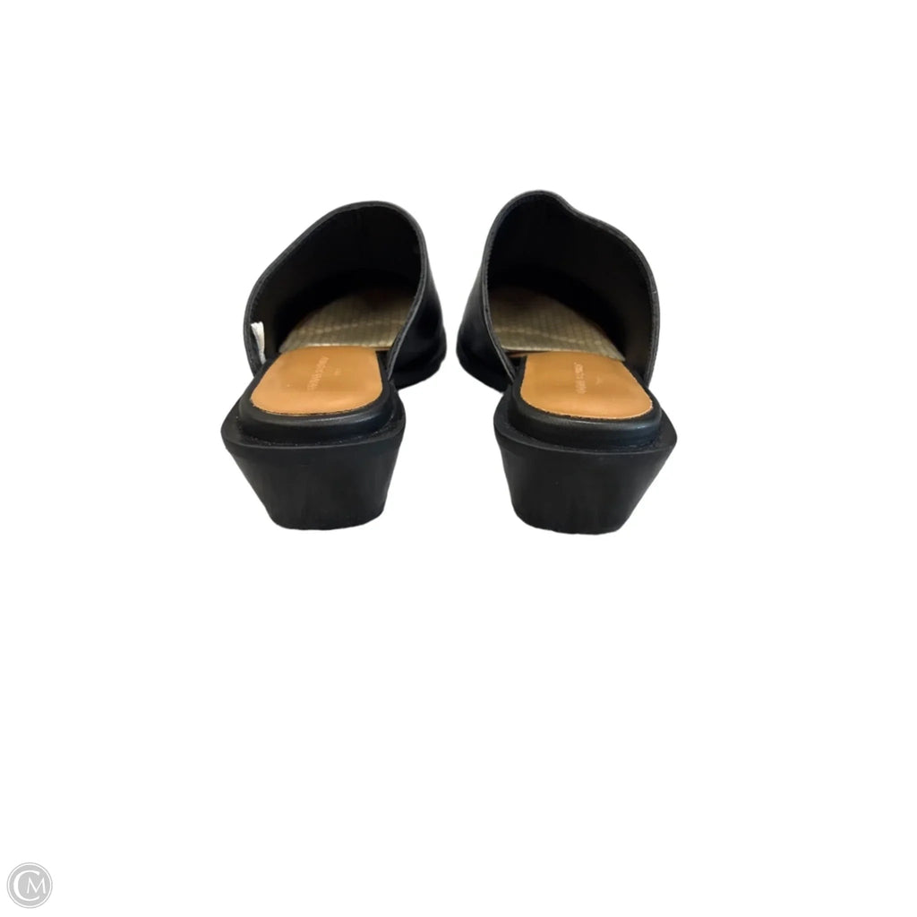 Shoes Heels Block By Banana Republic In Black, Size: 7