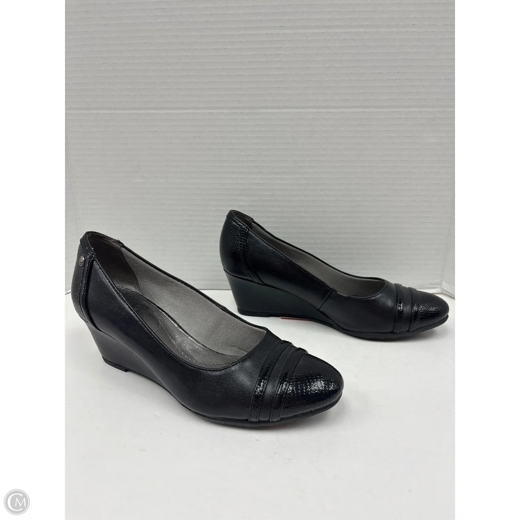 Shoes Heels Wedge By Life Stride In Black, Size: 7
