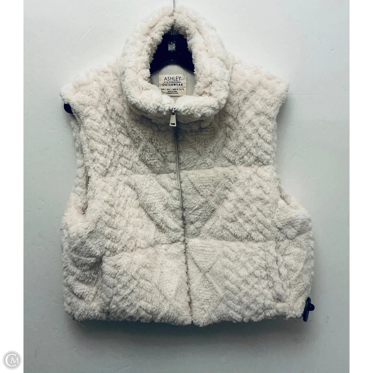 Vest Faux Fur & Sherpa By Ashley In Beige, Size: L