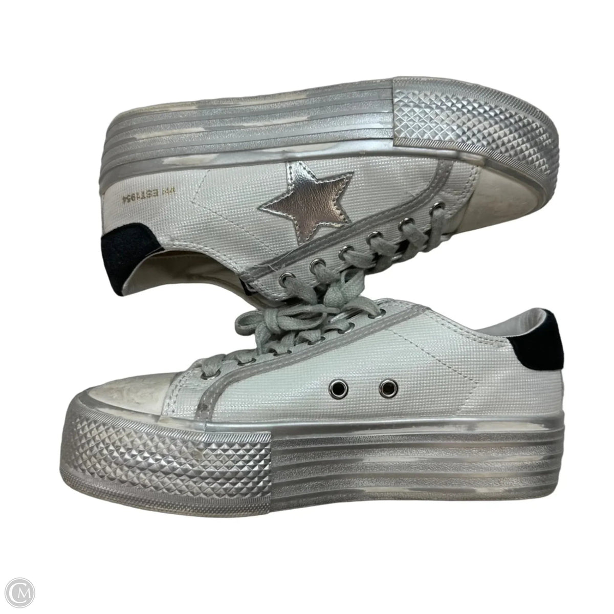 Shoes Sneakers By Vintage Havana In White, Size: 6
