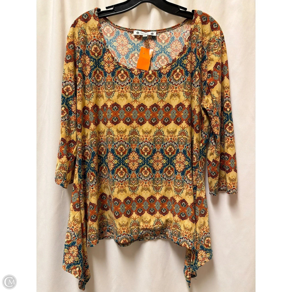Top 3/4 Sleeve By Clothes Mentor In Tan, Size: Xl