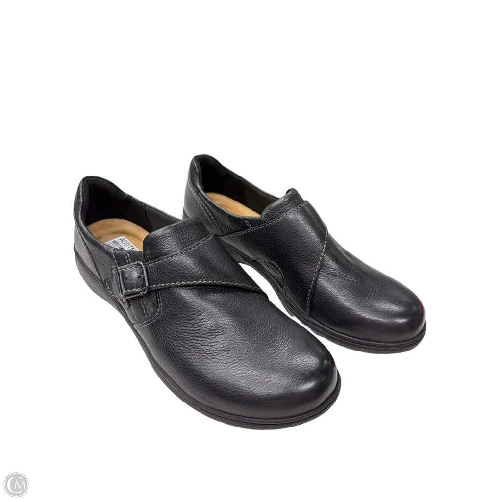 Shoes Flats By Clarks In Black, Size: 10