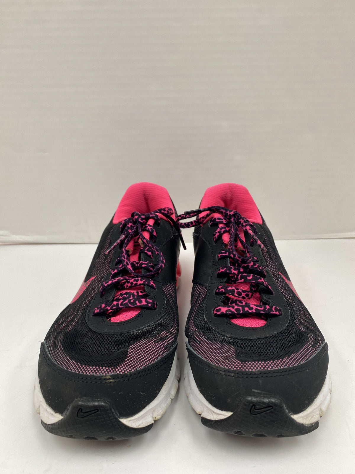 Shoes Athletic By Nike Size: 7