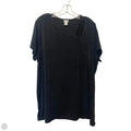 Top Short Sleeve By Chicos In Black, Size: 2x