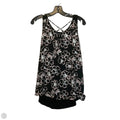 Top Sleeveless By Fortune & Ivy In Black, Size: M