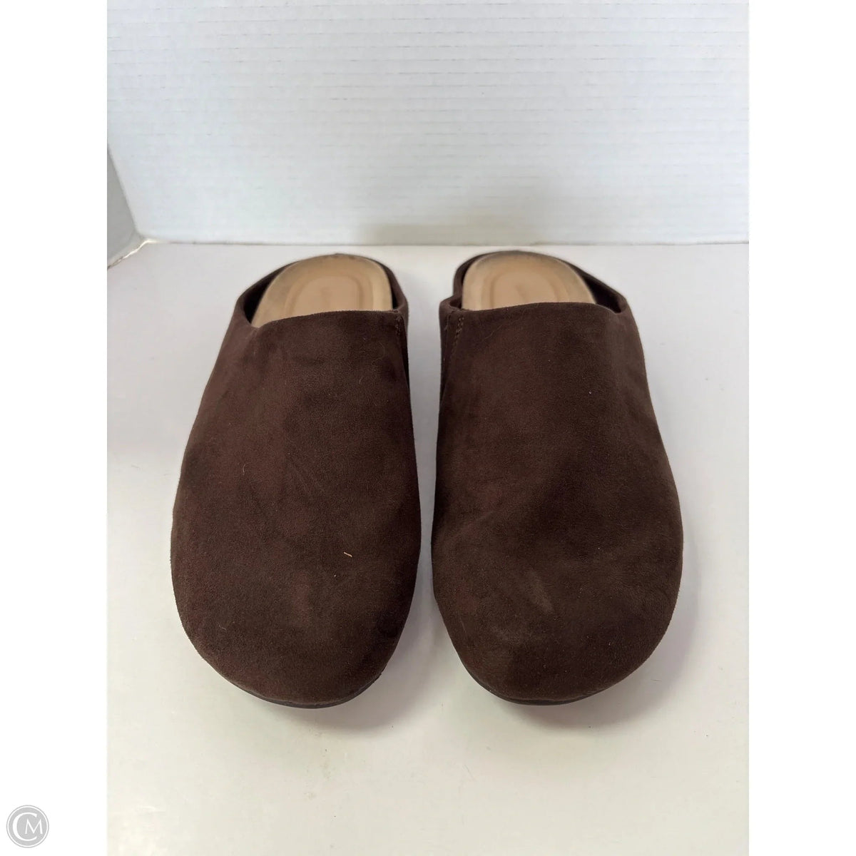 Shoes Flats By Universal Thread In Brown, Size: 8