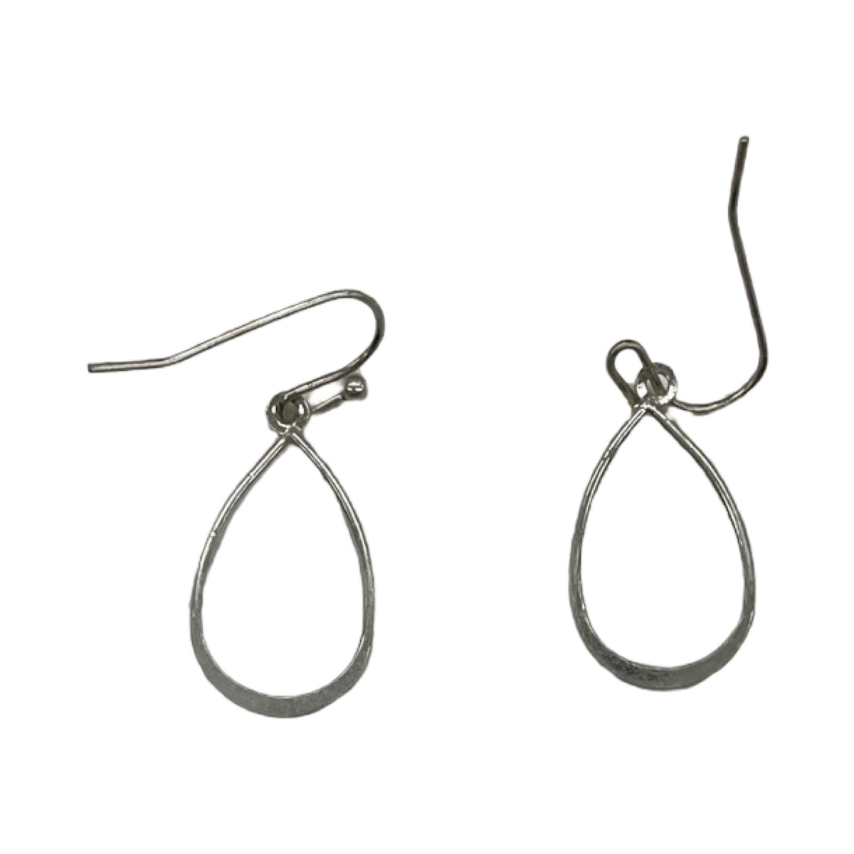 Earrings Dangle/Drop By Clothes Mentor In Silver