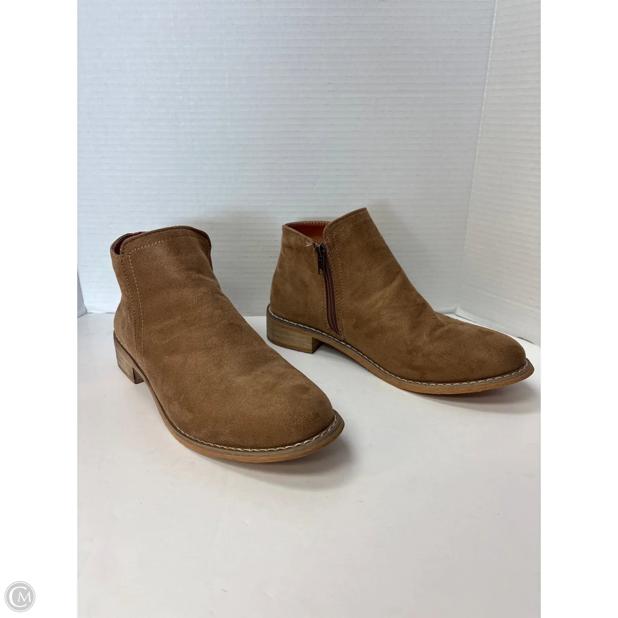 Boots Ankle Flats By Seven 7 In Brown, Size: 10
