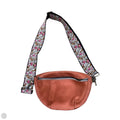 Belt Bag Leather By Clothes Mentor, Size: Medium