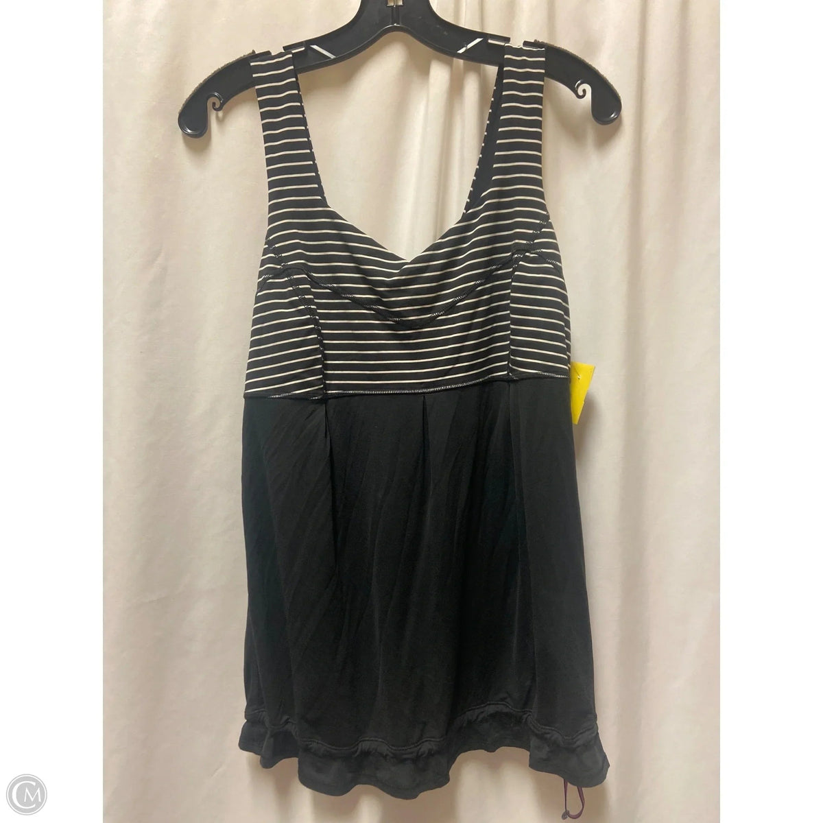 Athletic Tank Top By Lululemon In Black & White, Size: 12