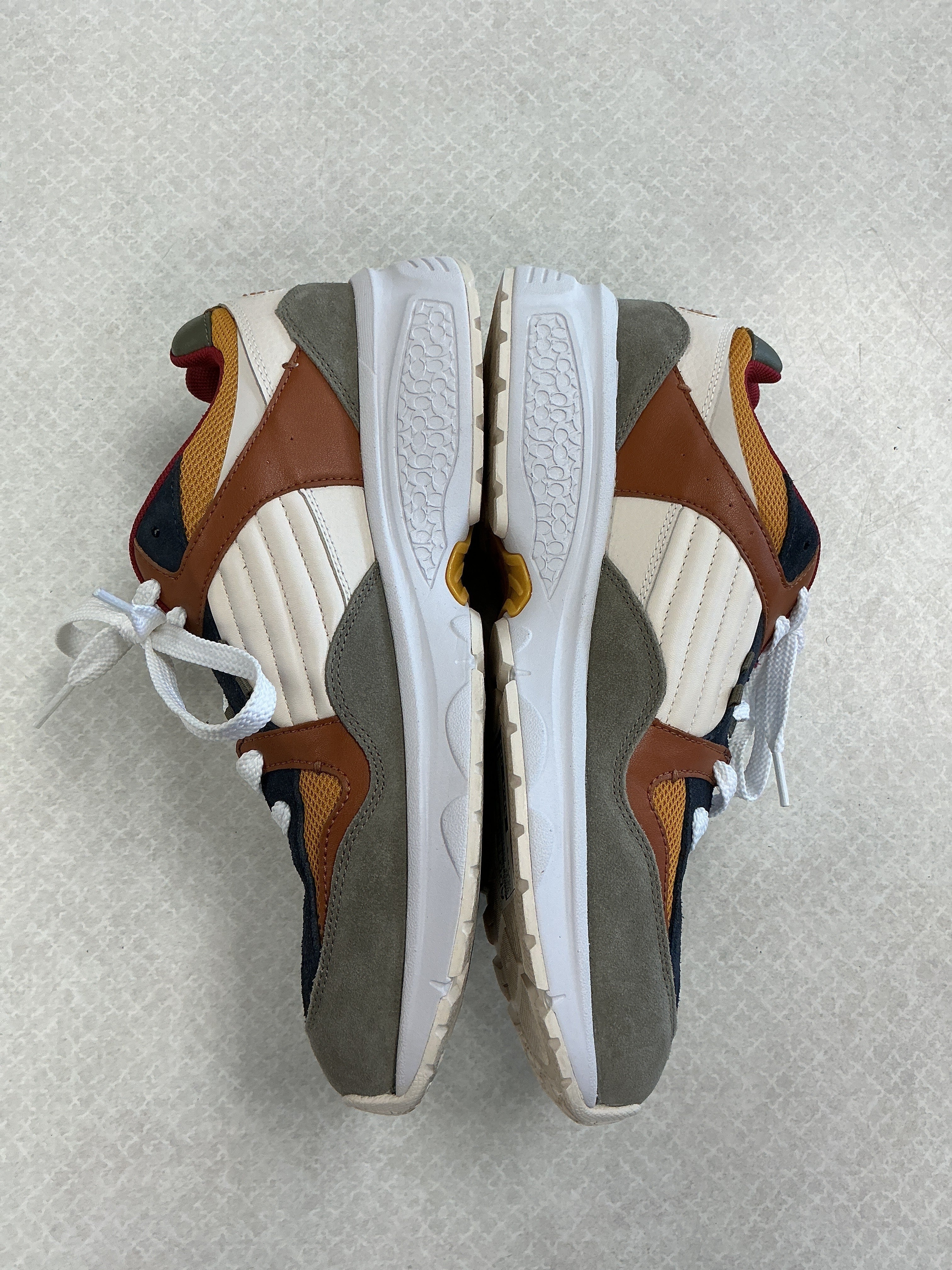 Shoes Designer By Coach In Multi, Size:10.5
