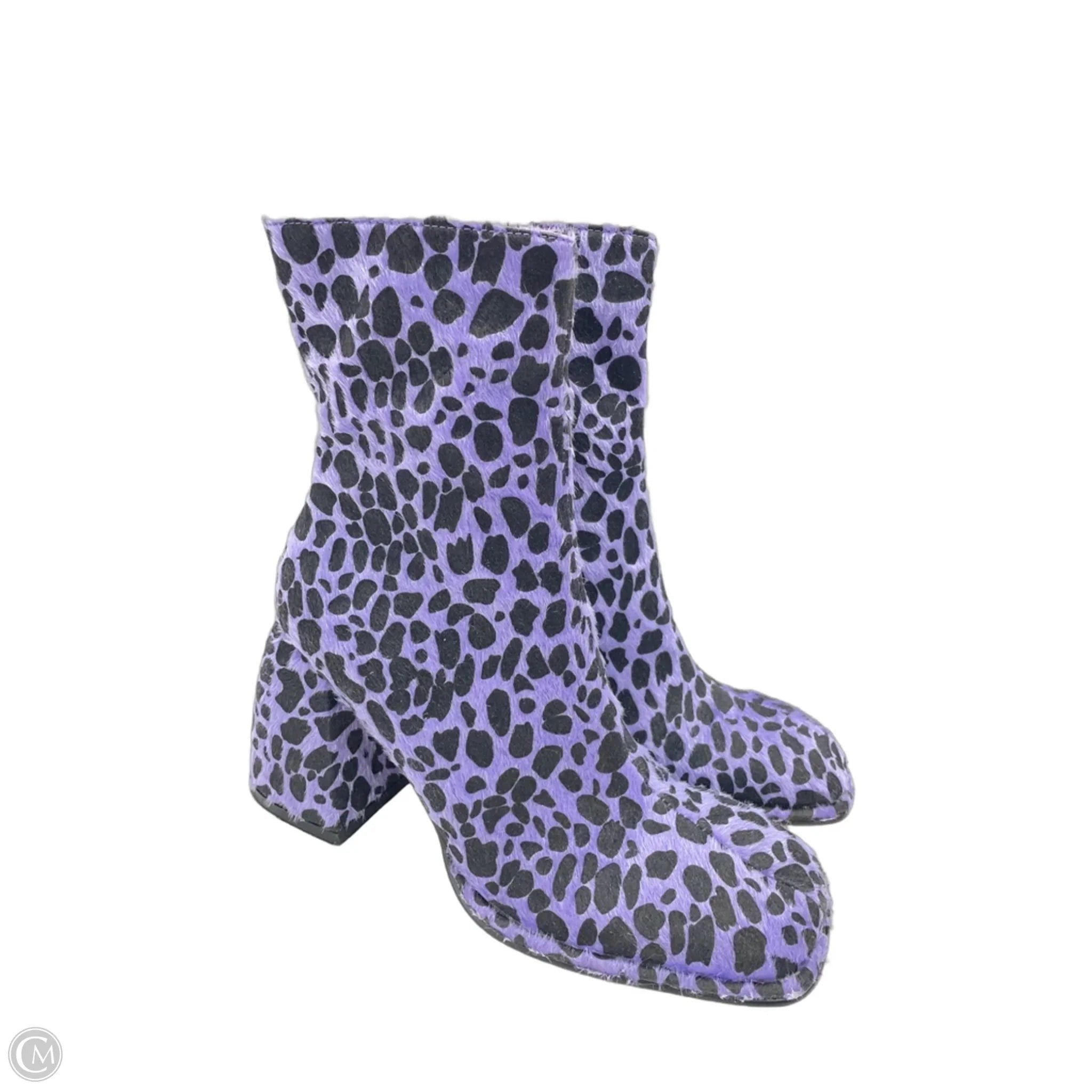 Boots Ankle Heels By Clothes Mentor In Animal Print, Size: 10.5
