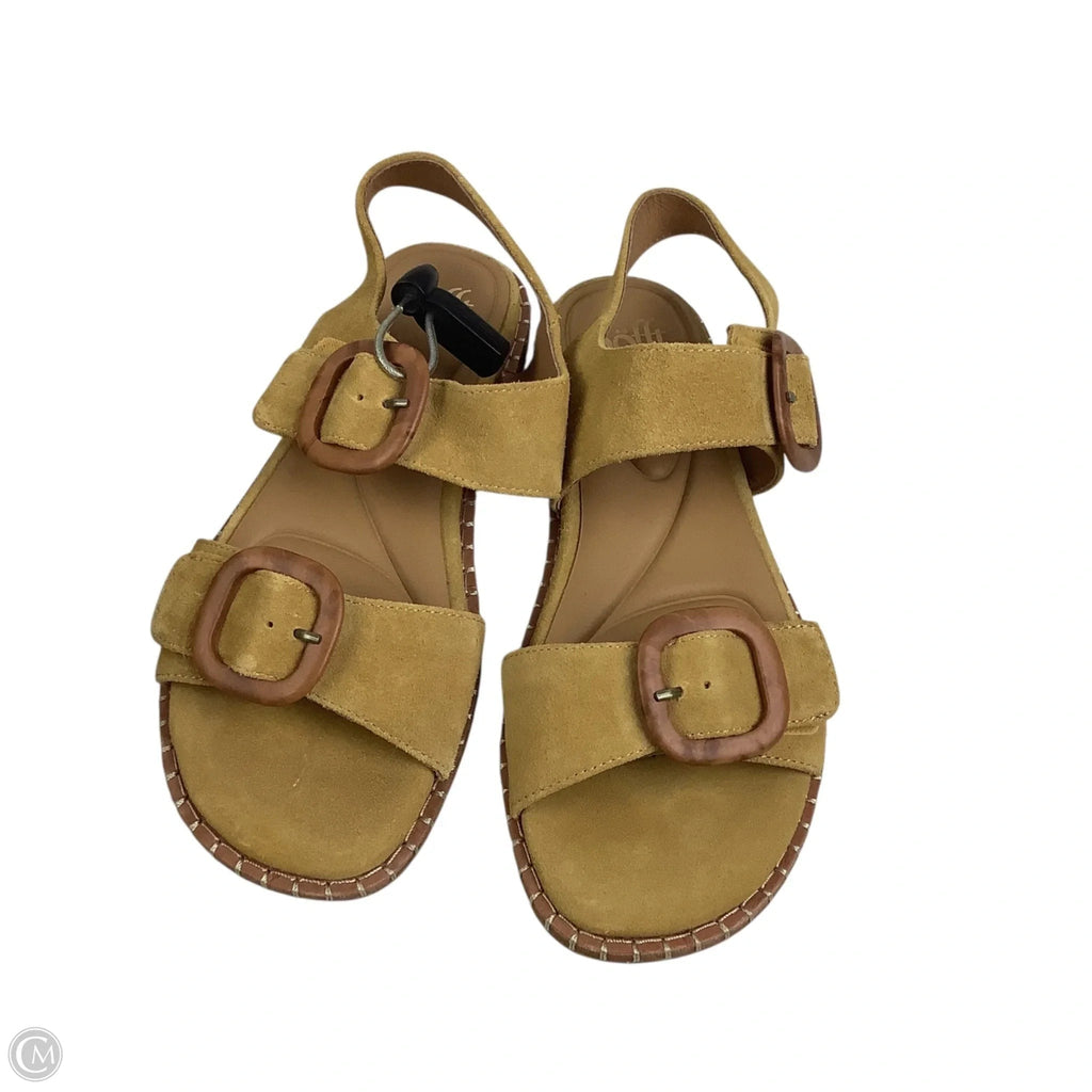 Sandals Flats By Sofft In Yellow, Size: 8