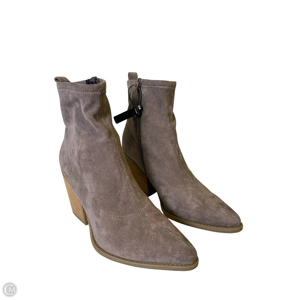 Boots Ankle Heels By Naturalizer In Brown, Size: 8.5W