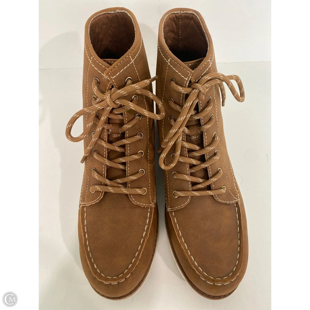 Boots Ankle Flats By St Johns Bay In Brown, Size: 8.5